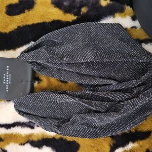 NWT ZARA BLACK SILVER‎ METALLIC SKINNY SCARF